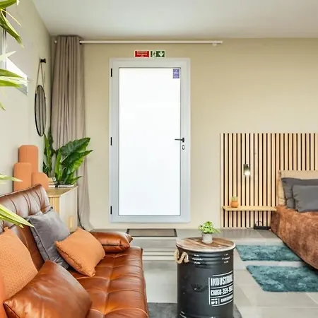 Super - T0 Seixal (Madeira)