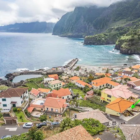 Super - T0 Seixal (Madeira)