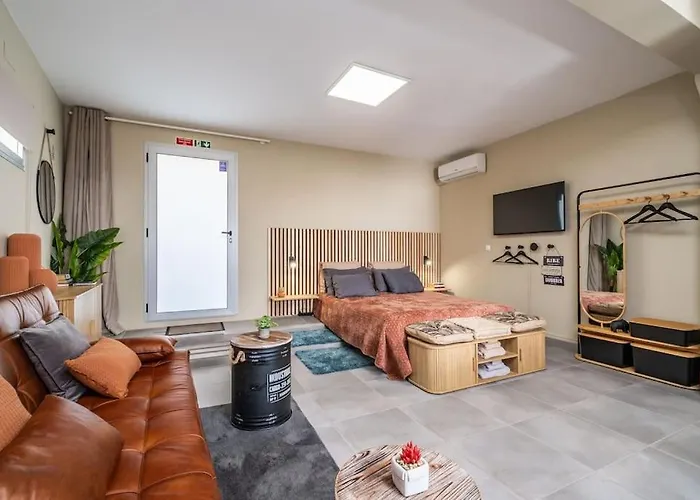 Super - T0 Seixal (Madeira)